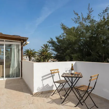 Home2book Stylish Coastal Apartment, Lejlighed Corralejo