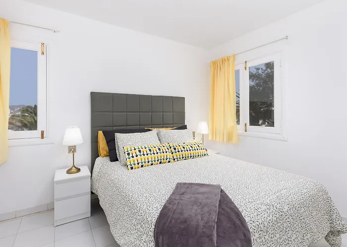 Home2book Stylish Coastal Apartment, Apartment